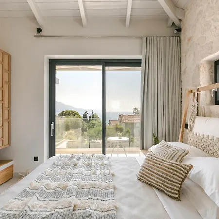 فيلة Brand New Luxury - Marie's Happy Place