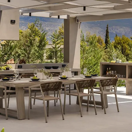 Brand New Luxury - Marie's Happy Place *