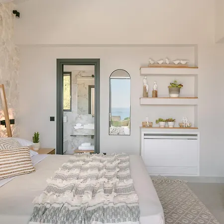 Villa Brand New Luxury - Marie's Happy Place Pesádha