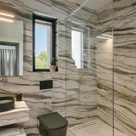 Вилла Brand New Luxury - Marie's Happy Place