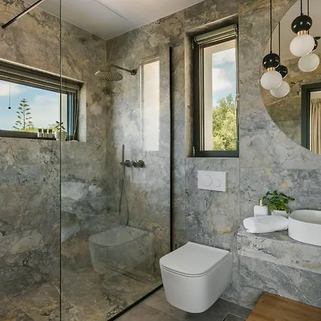 Villa Brand New Luxury - Marie's Happy Place Pesádha