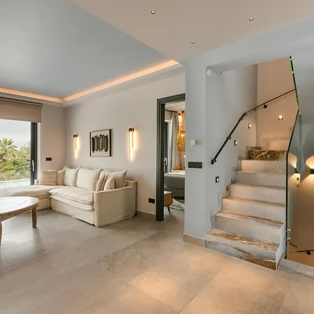 Villa Brand New Luxury - Marie's Happy Place Pesádha