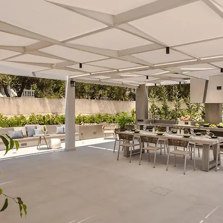 Brand New Luxury - Marie's Happy Place Pesádha