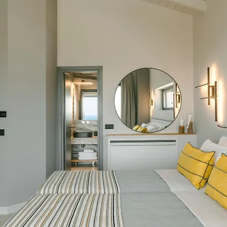 Brand New Luxury - Marie's Happy Place Pesadha